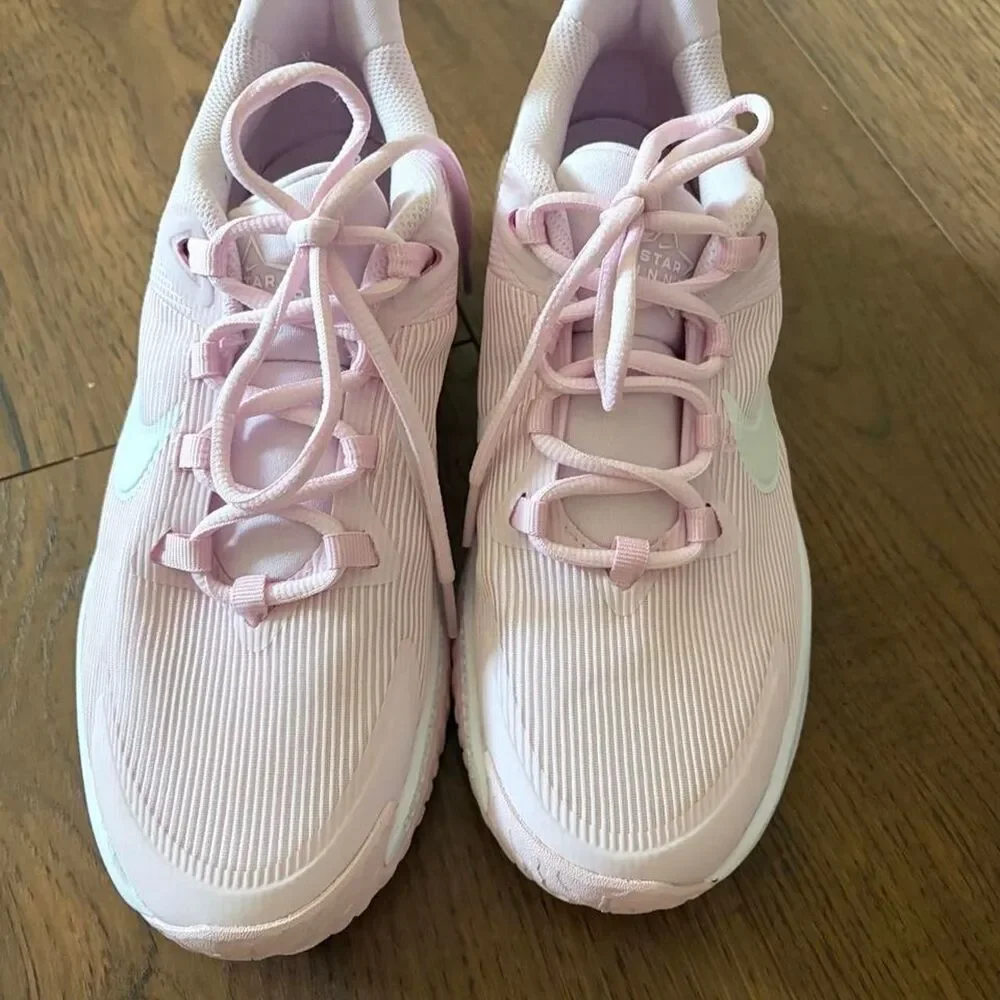 Nike Air Zoom Winflo 6 Pink White Running Shoes | Big Kids US 6.5Y
